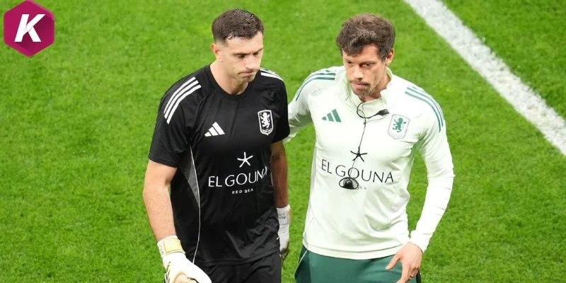 Martinez bị gãy ngón tay trước chung kết Europa League