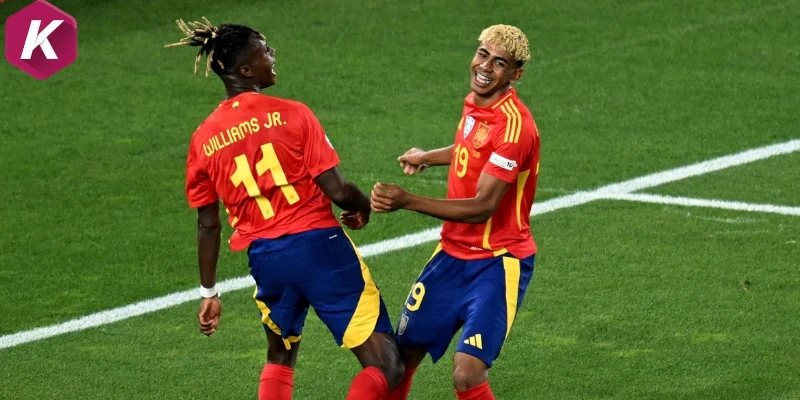 Nguyên nhân Yamal và Nico Williams vắng mặt